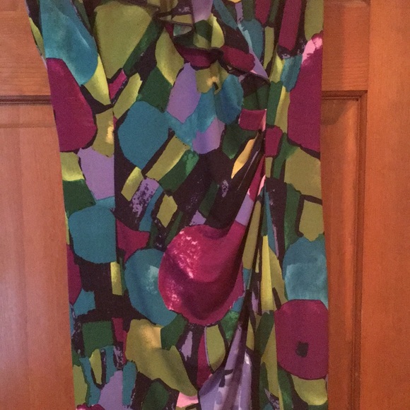 Gorgeous Dress - Picture 3 of 4